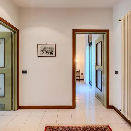 Giulia By Interhome شقة